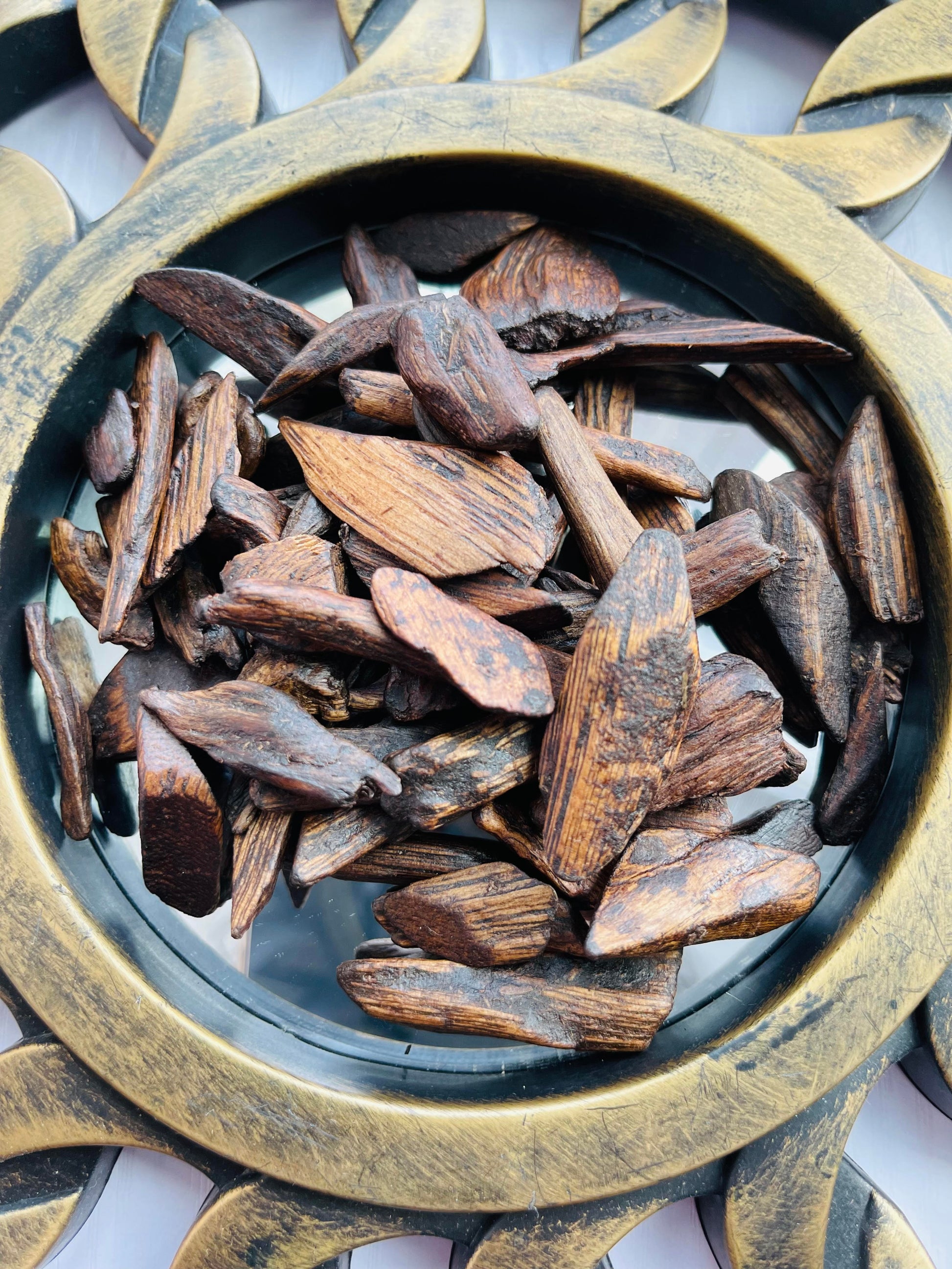 Oud Chips Bakhoor Incense Oud Bill Amber - Marwa
